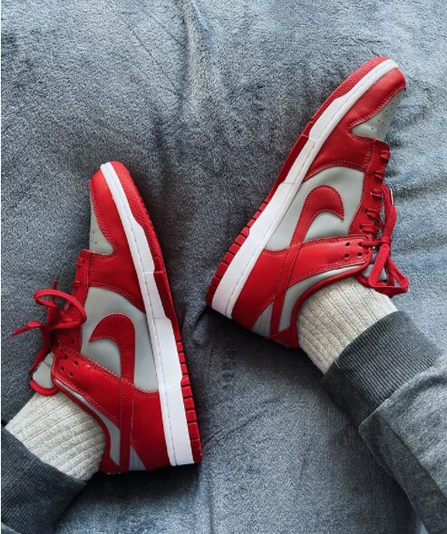 つま先に余裕を持たせる