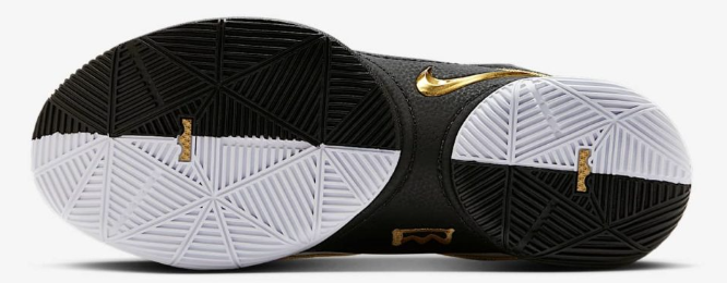 lebron22-mogul-4